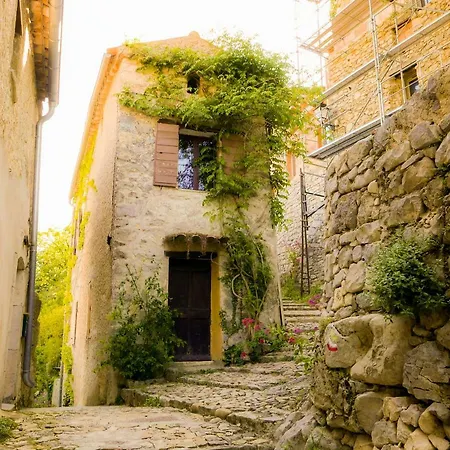 Lejlighed Chateau Des Gipieres Bij De Mont Ventoux *