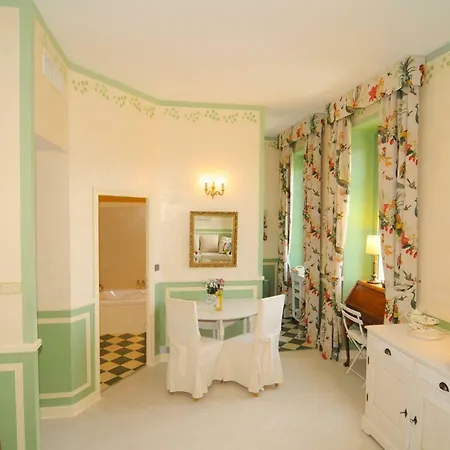Chateau Des Gipieres Bij De Mont Ventoux مونتبرو - ليس بينز