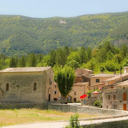 Chateau Des Gipieres Bij De Mont Ventoux Apartment