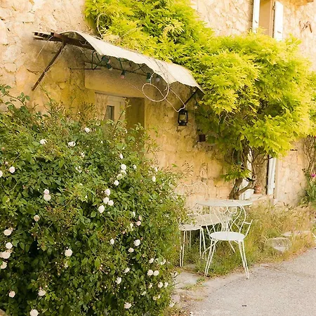 Chateau Des Gipieres Bij De Mont Ventoux شقة *